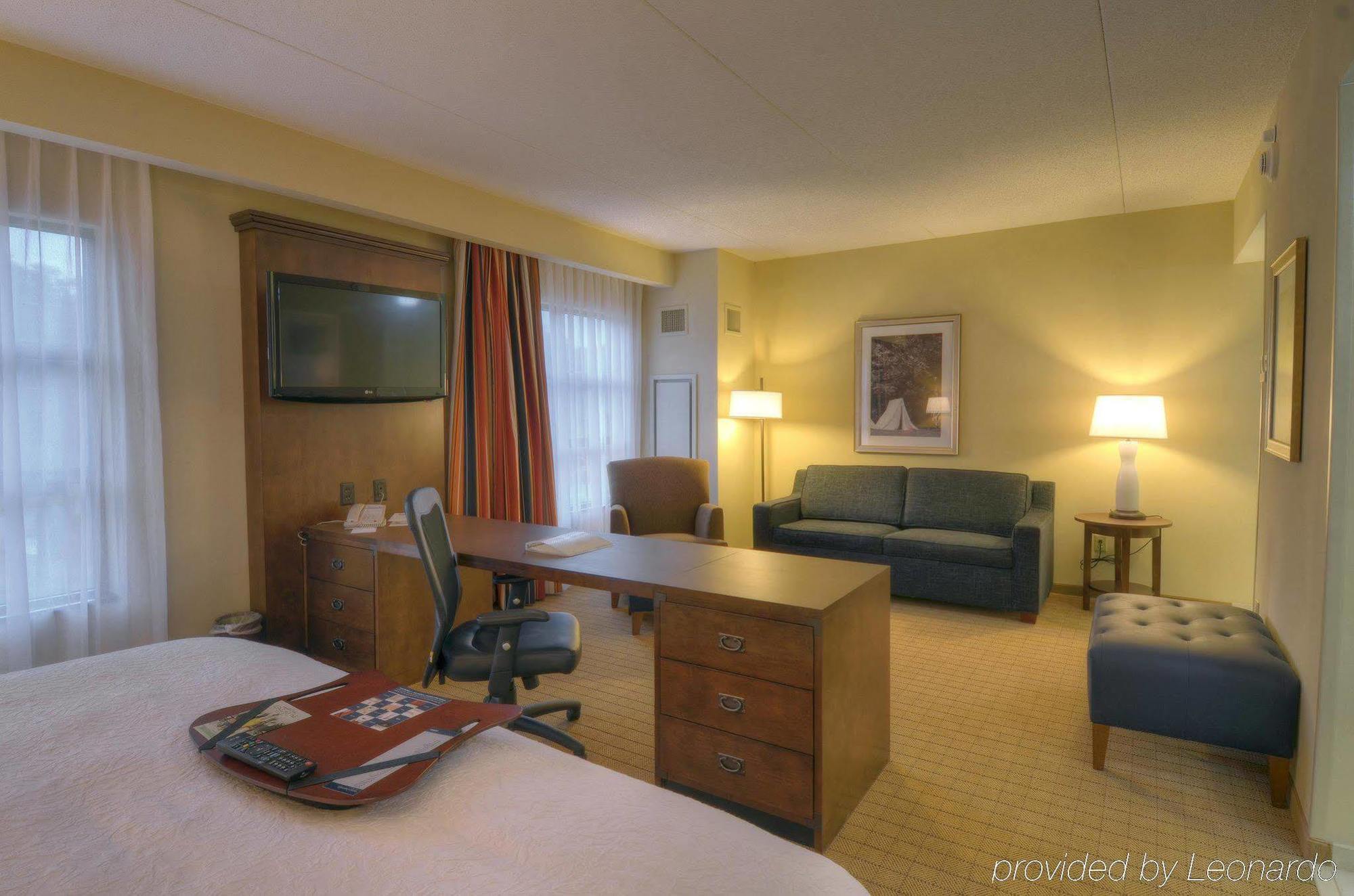 Hampton Inn Columbus/South-Fort Benning Exterior photo